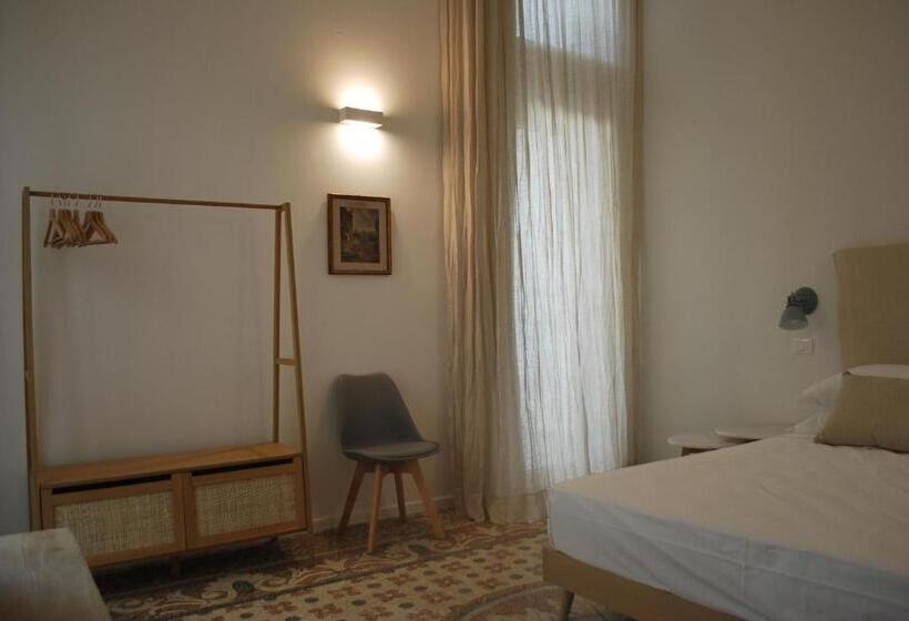 اتاق استاندارد اینتریور, Palazzo Del Cavaliere