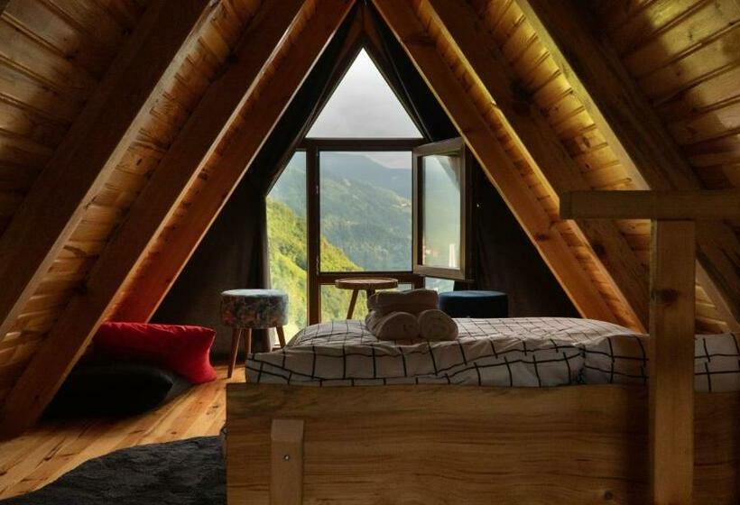 חדר דלוקס, Orca Bungalows