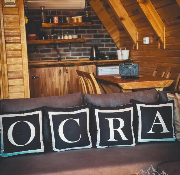 חדר דלוקס, Orca Bungalows