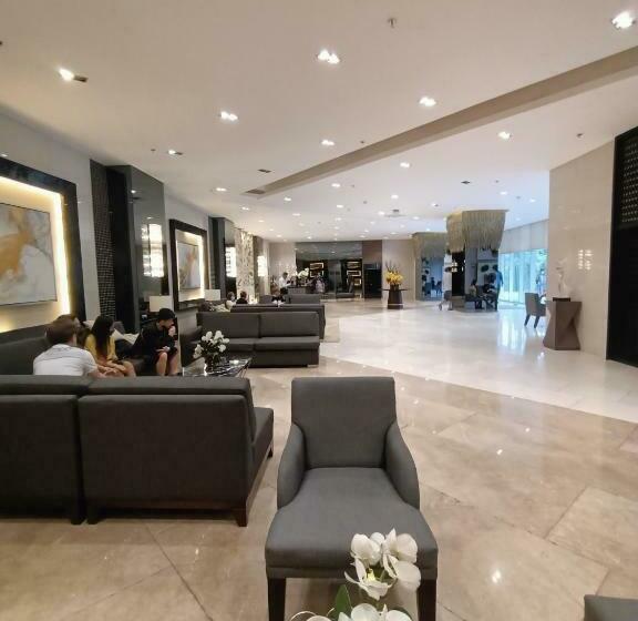 Suite com Varanda, Like Condo With Balcony