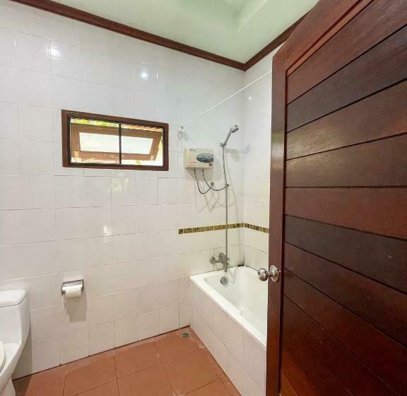 غرفة عائلية, Mingmongkol Resort