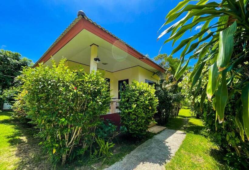 غرفة عائلية, Mingmongkol Resort