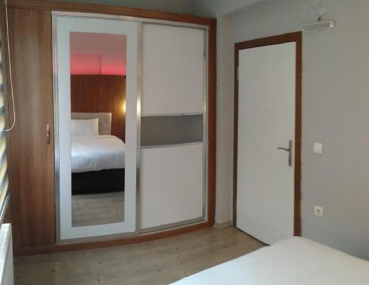 חדר סטנדרט לשלושה, Kb Apart Otel