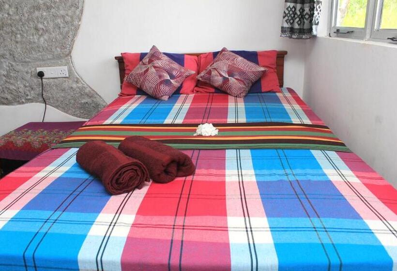 Номер Стандарт Вид на Горы, Sigiri Gayani Home Stay