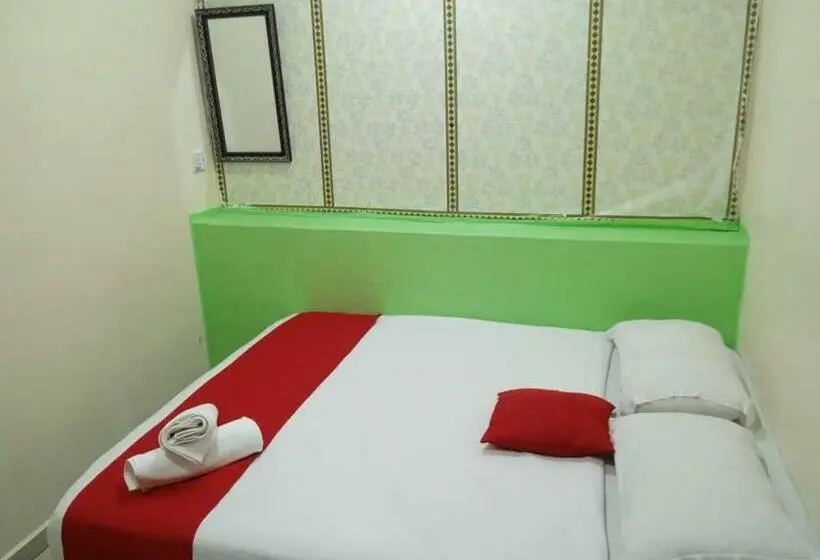 اتاق اکونومی, Ezi Hotel Klang