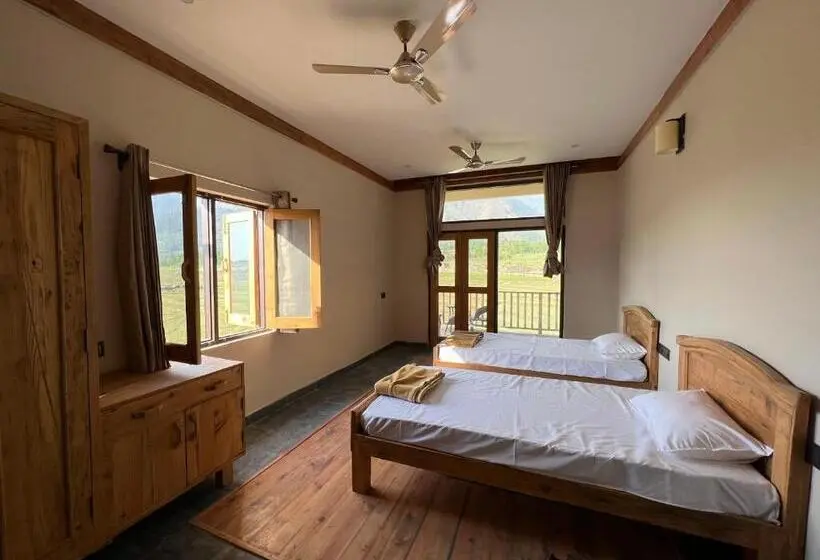 デラックスルーム, Osho Himalayas Wellness Resort