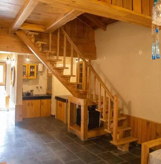 ２ベッドルームハウス, Osho Himalayas Wellness Resort