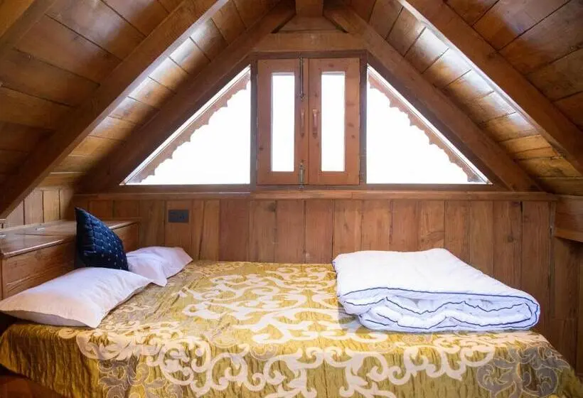 ２ベッドルームハウス, Osho Himalayas Wellness Resort