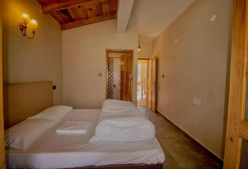 エコノミールーム, Osho Himalayas Wellness Resort