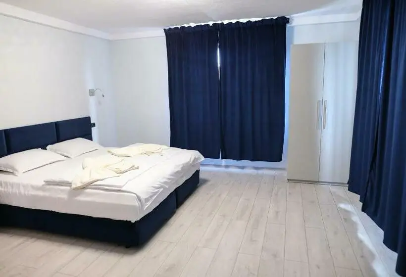 Standard-huone, Casa 5ive