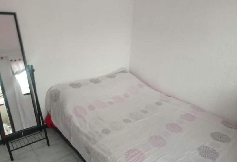 Номер Economy Индивидуальный, Bogotá Calle 100