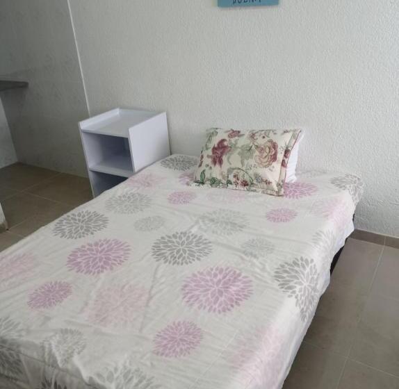 شقة غرفة واحدة, Bogotá Calle 100