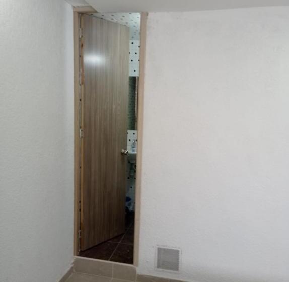 شقة غرفة واحدة, Bogotá Calle 100