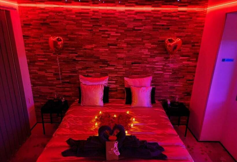 스탠다드 룸 킹사이즈 침대, Le Sparadise