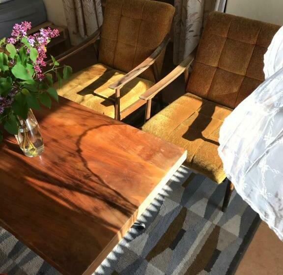 חדר משפחתי חדר אמבטיה משותף, Nezámek