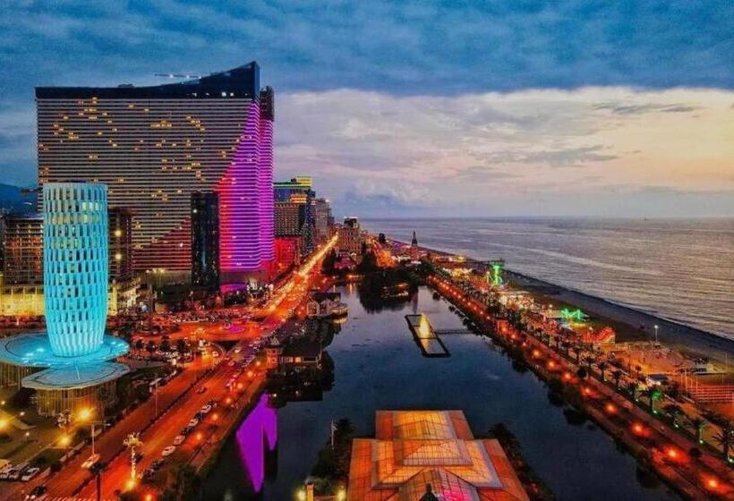 آپارتمان 1 خوابه با چشم‌انداز دریا, Best Apartment