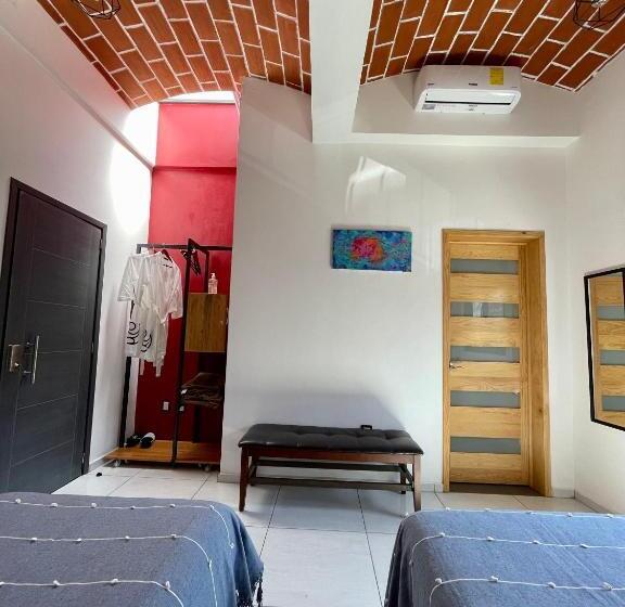 اتاق استاندارد با تخت بزرگ, Larimar Gallery Y Hotel Boutique