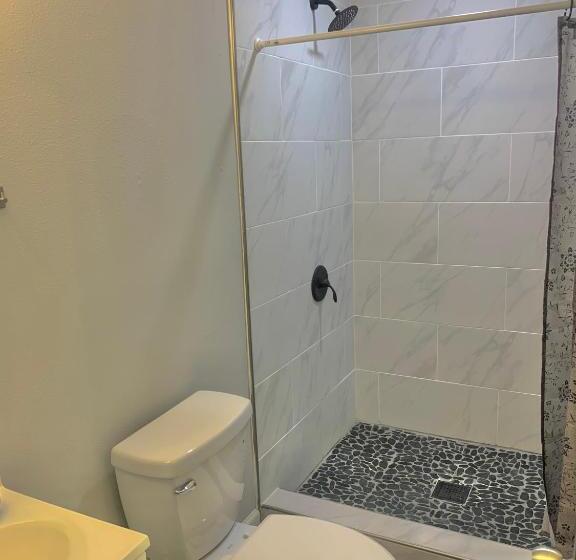 Economy Quadruple Room, Stop Inn Stay Hostel