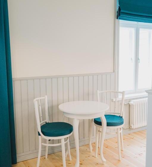 اتاق پریمیوم چهارنفره, Villa Fannyhof