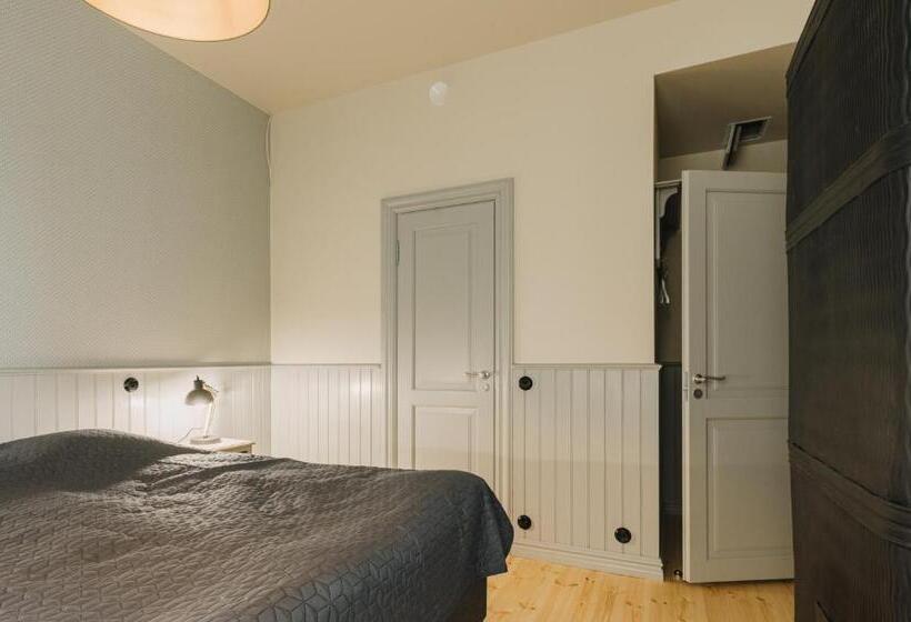 سوییت لوکس, Villa Fannyhof