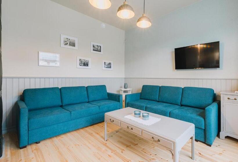 سوییت لوکس, Villa Fannyhof