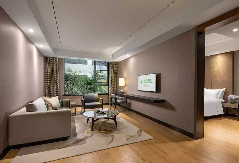 スイート, Holiday Inn Hangzhou Chaoshan, An Ihg