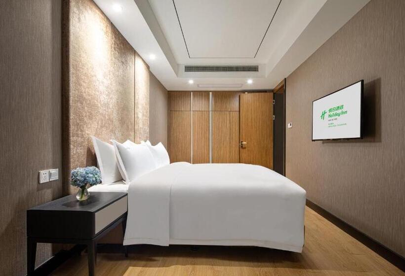 스위트, Holiday Inn Hangzhou Chaoshan, An Ihg