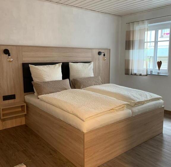 标准间, Bleibe In Der Brandgasse