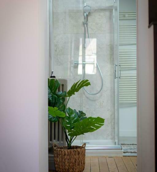 غرفة قياسية سرير كينج, Confidences Escale à Brissac