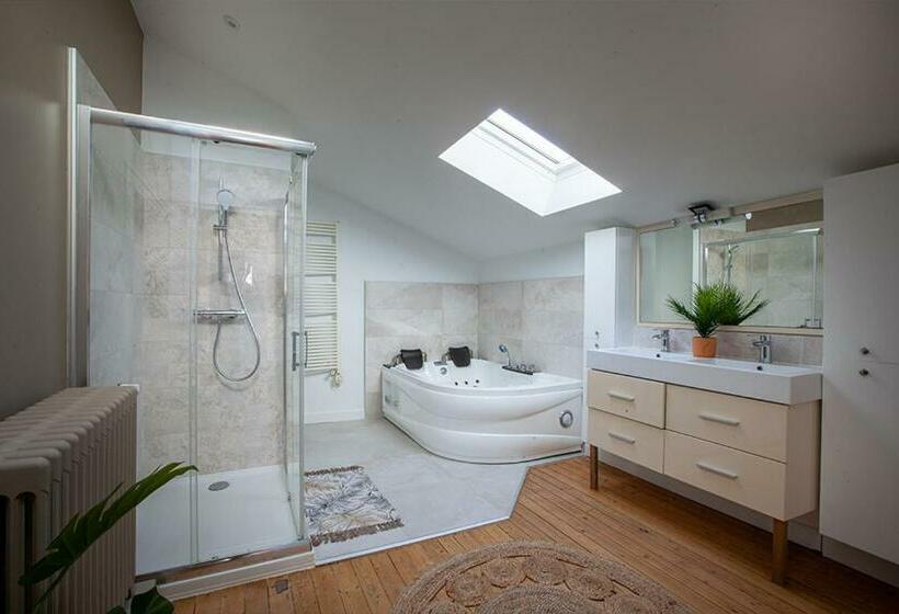 غرفة قياسية سرير كينج, Confidences Escale à Brissac