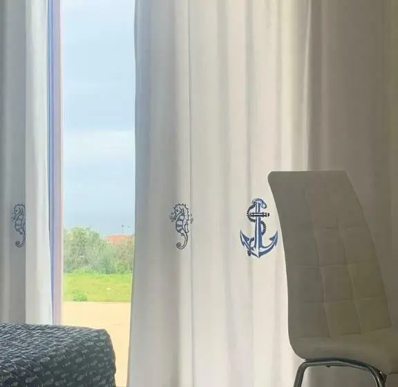 اتاق لوکس با چشم‌انداز دریا, Residenza “la Vecchia Ancora”