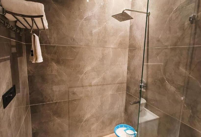 ファミリールーム, Blessings