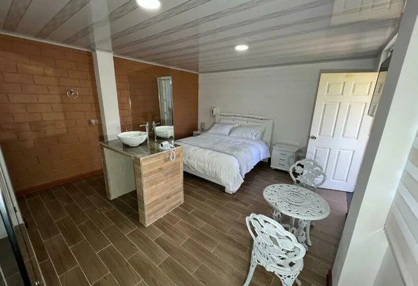 バスタブ付きスタンダードルーム, Villa Isabella Esperanza De Tinjacá Boyacá