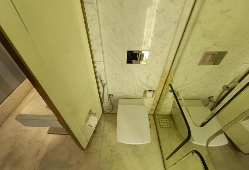 豪华房间, Boulevard By Design Hotel Chennai