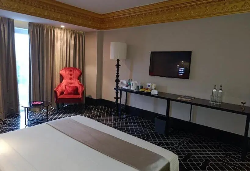 デラックスルーム, Boulevard By Design Hotel Chennai