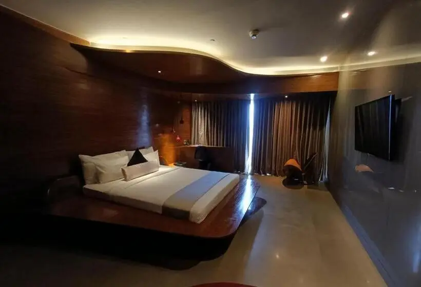 デラックスルーム, Boulevard By Design Hotel Chennai
