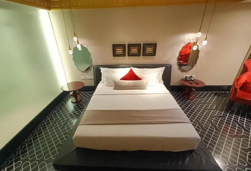 デラックスルーム, Boulevard By Design Hotel Chennai