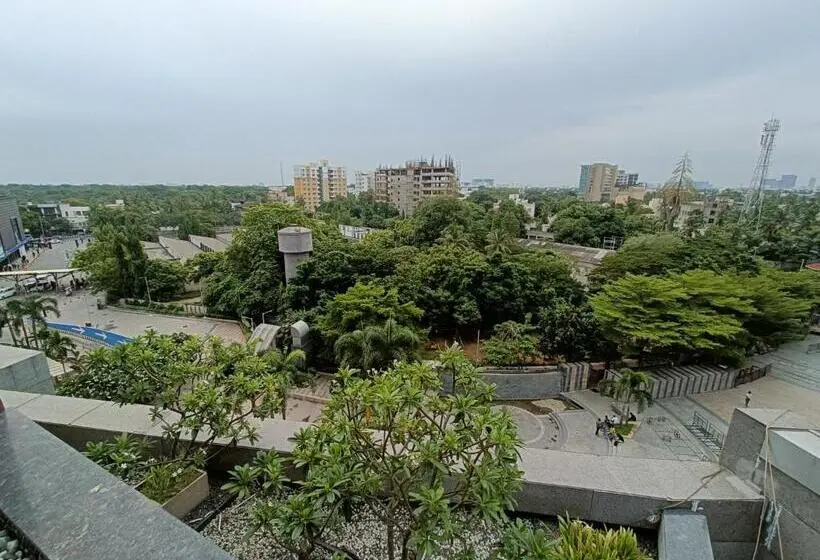 デラックスルーム, Boulevard By Design Hotel Chennai
