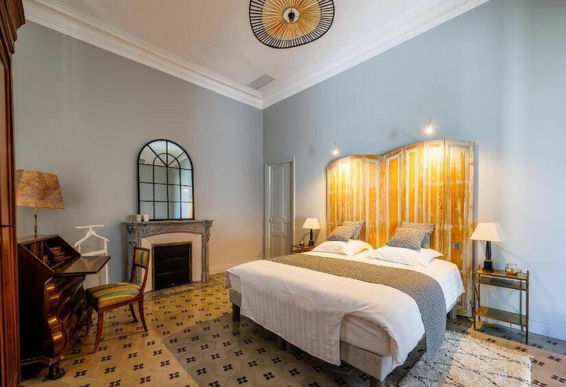 غرفة قياسية, La Passerelle Du Canal