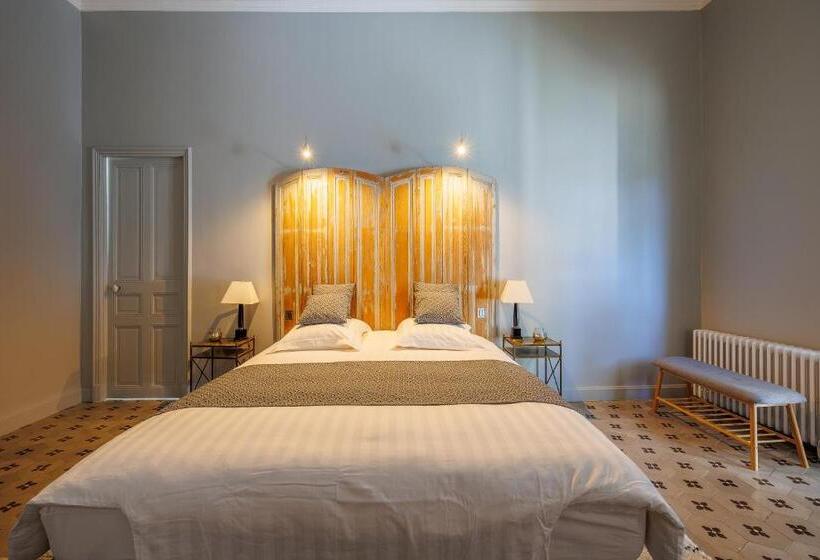 غرفة قياسية, La Passerelle Du Canal