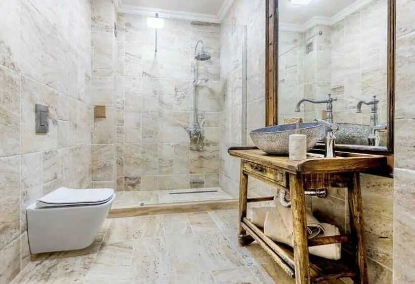 اتاق لوکس, Castro Mesembria Boutique
