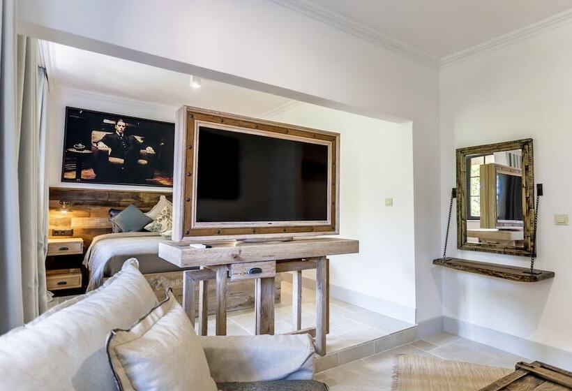 디럭스 룸, Castro Mesembria Boutique