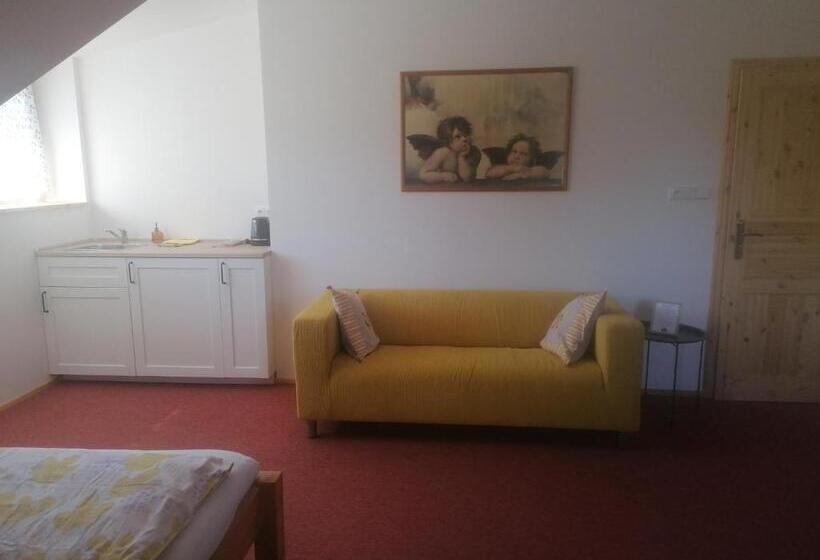 חדר סטנדרט עם מיטת קינג, Penzion Henke