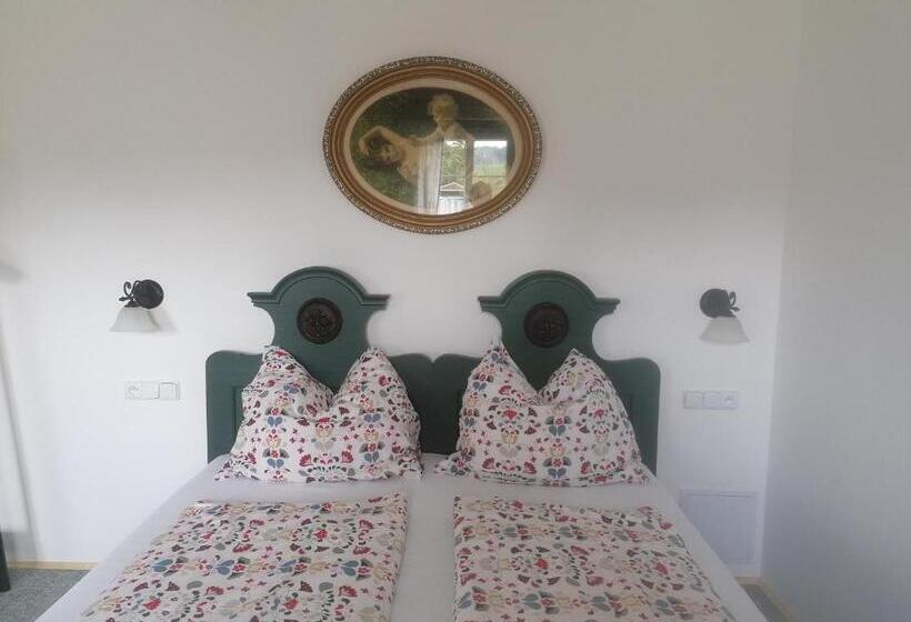 סטודיו סטנדרט עם מרפסת, Penzion Henke