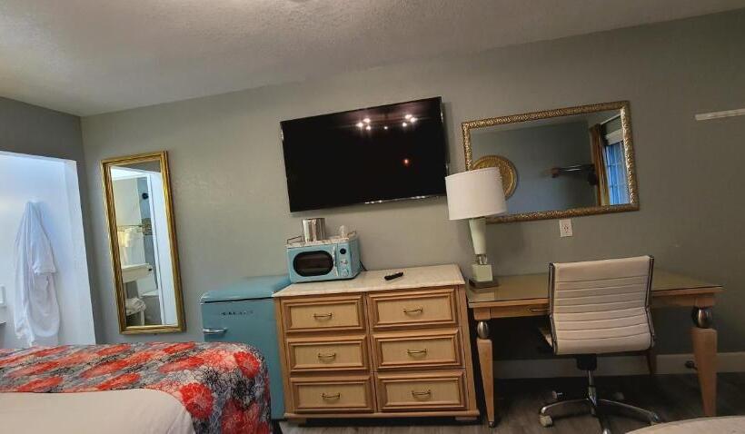 غرفة ديلوكس فردية, Dragonfly Inn & Suites