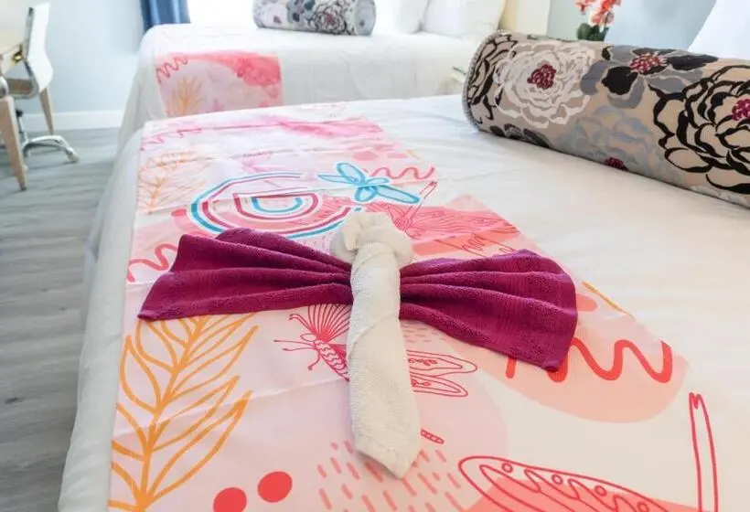 デラックスルーム, Dragonfly Inn & Suites