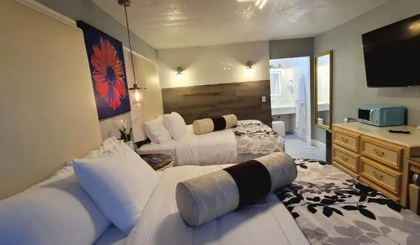 デラックスルーム, Dragonfly Inn & Suites