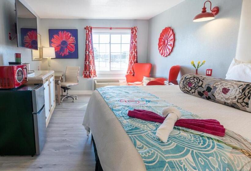 带大床的复式套间, Dragonfly Inn & Suites