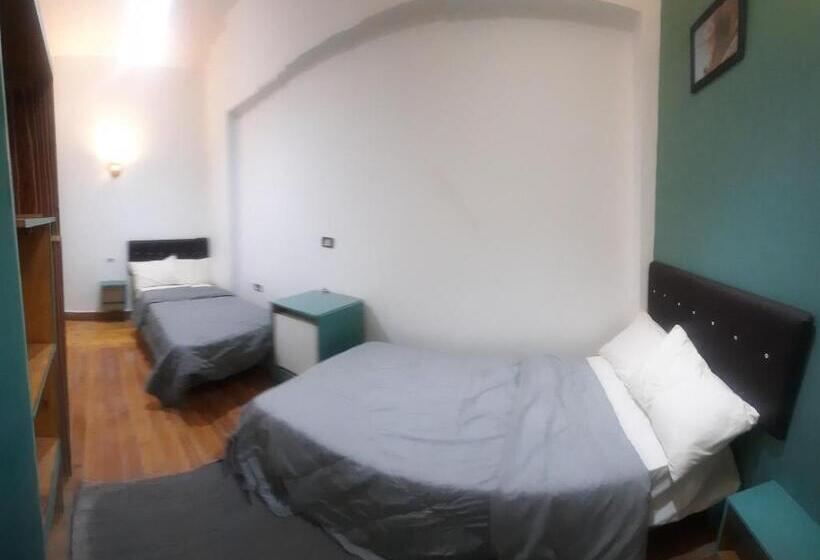 اتاق استاندارد با تراس, Happy Life Hostel