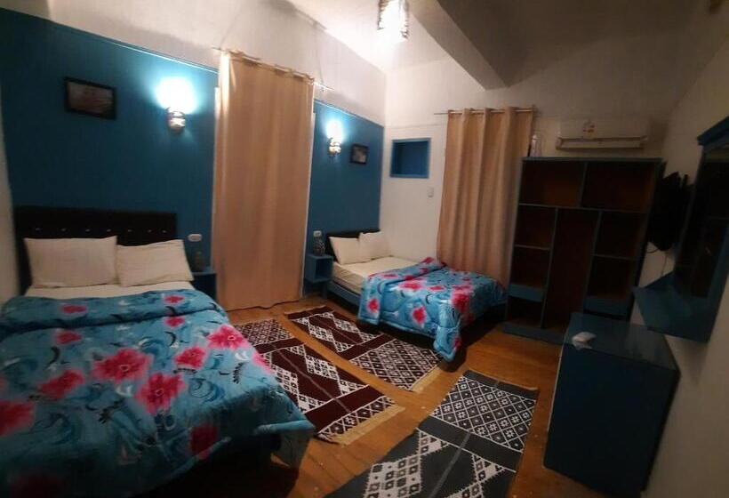 اتاق استاندارد با تراس, Happy Life Hostel